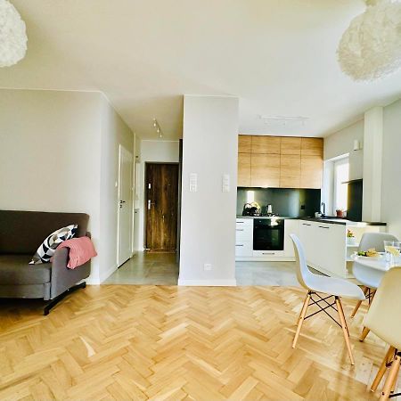 Eastside Warsaw Apartment Екстериор снимка