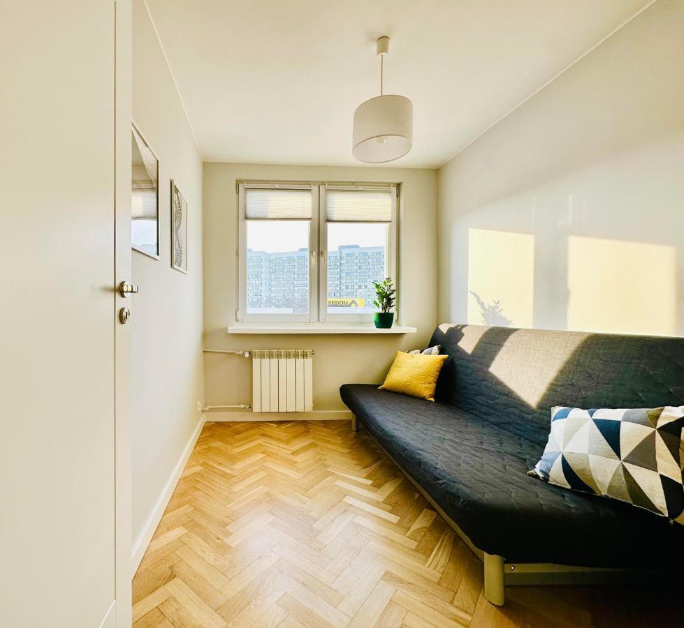 Eastside Warsaw Apartment Екстериор снимка