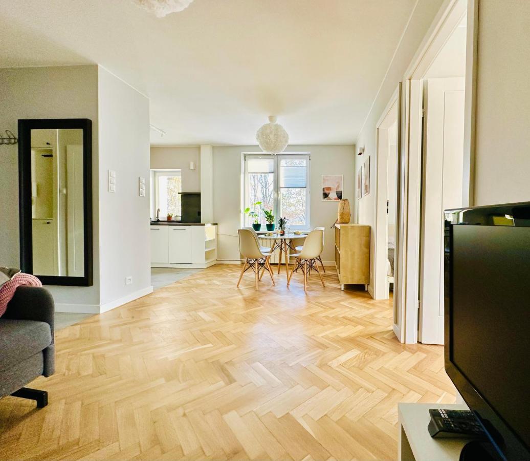 Eastside Warsaw Apartment Екстериор снимка