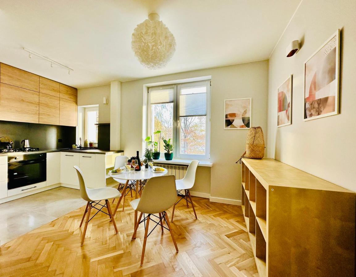 Eastside Warsaw Apartment Екстериор снимка