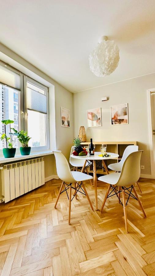 Eastside Warsaw Apartment Екстериор снимка