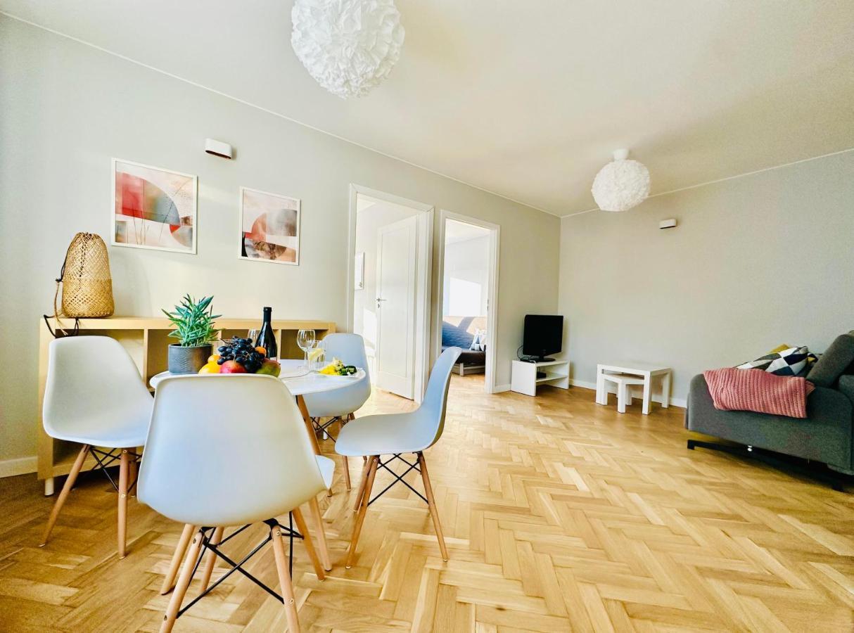 Eastside Warsaw Apartment Екстериор снимка