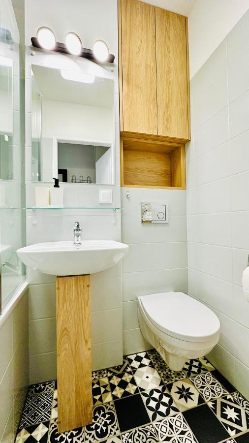 Eastside Warsaw Apartment Екстериор снимка